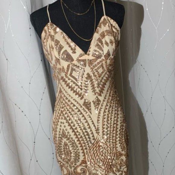 PRICE DROP! Fashion Nova Remix Rose Gold Sequin Dress Sz L - Picture 6 of 11